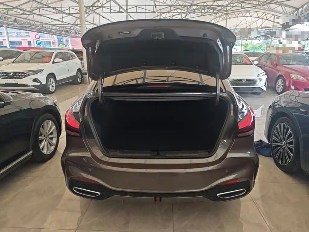 MG MG5 2025 2025 300TGI Global Flagship