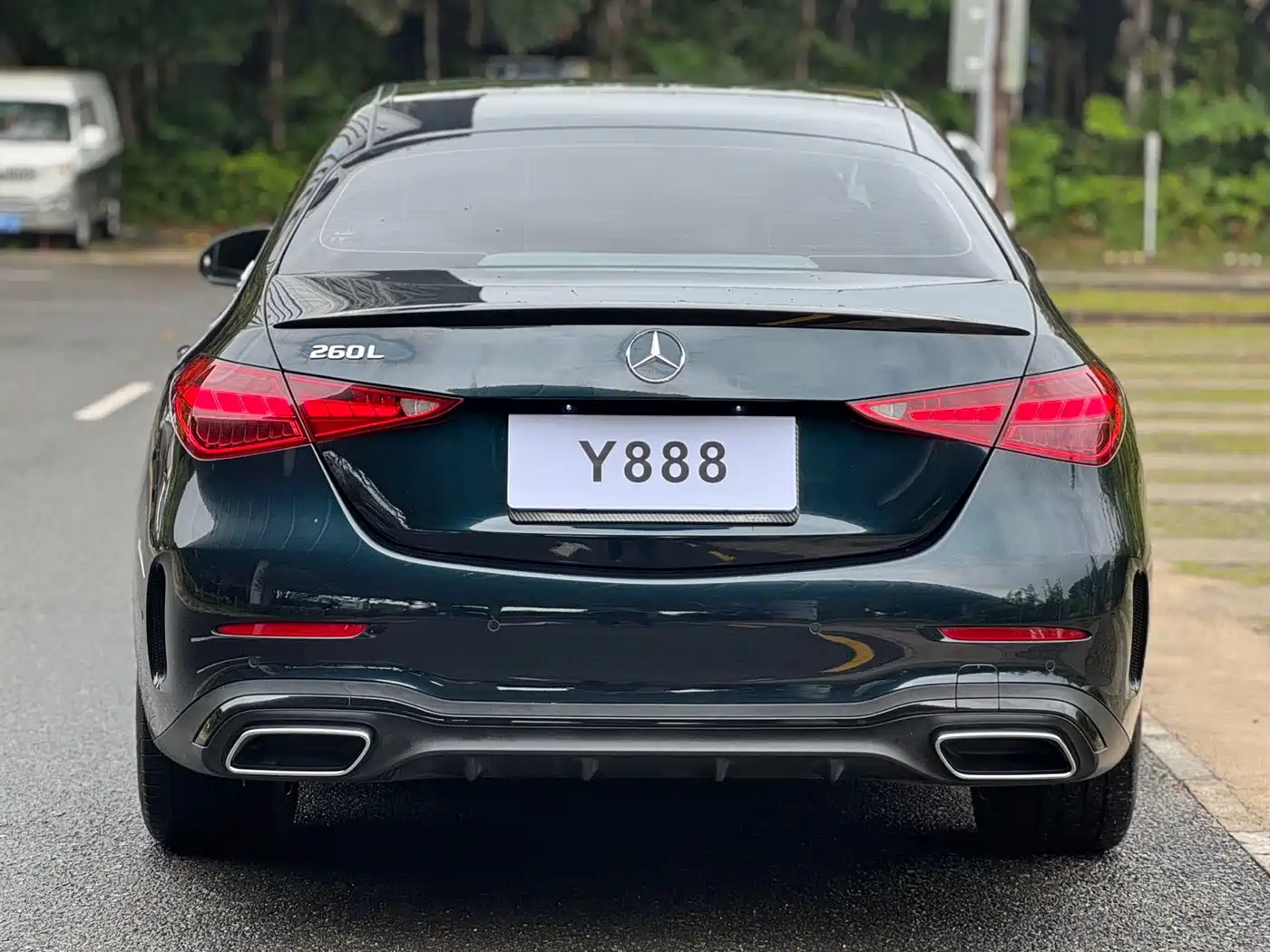 Mercedes-Benz C-Class 2023 Facelift C 260 L Night Sport Edition фото 4