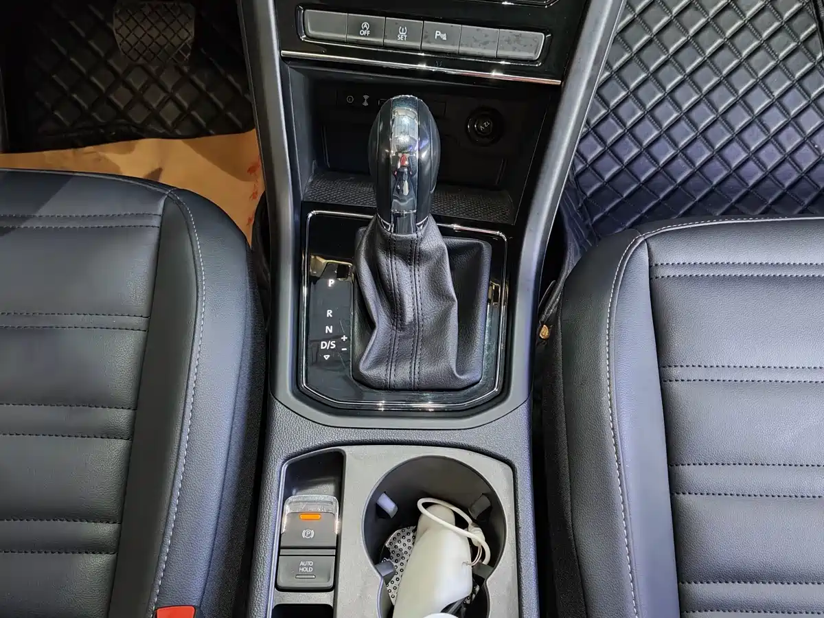 Photo 14 - Volkswagen Touran