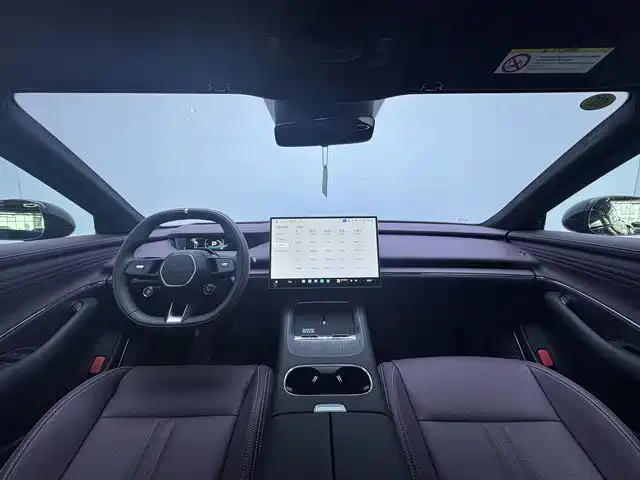 Фото 4 - Xiaomi SU7