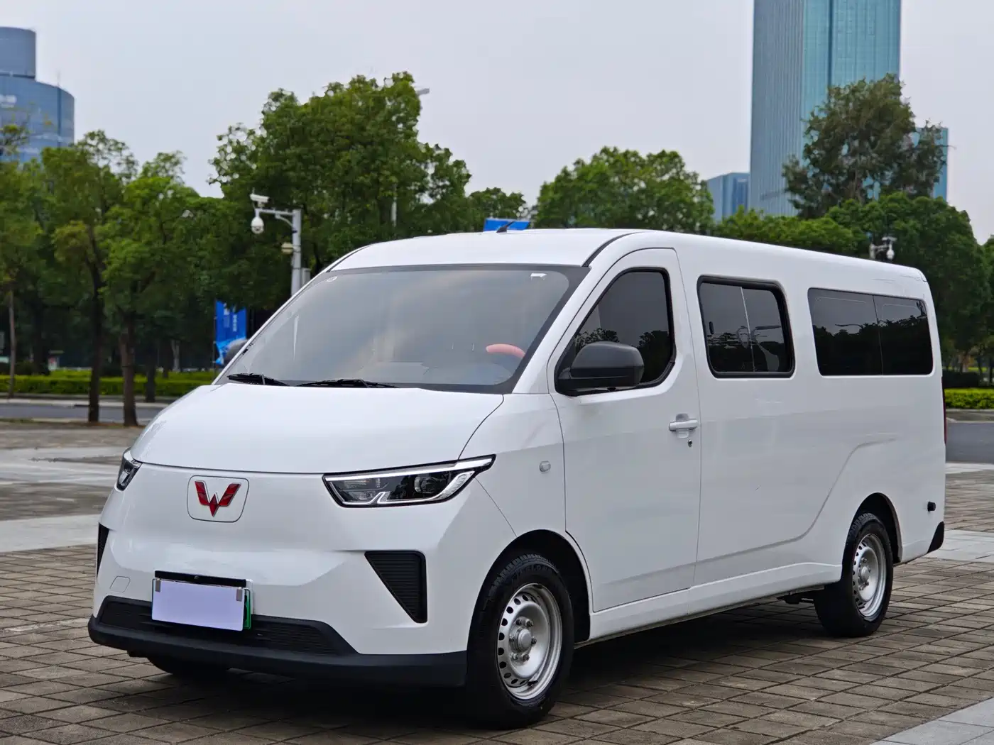 Wuling Motors Wuling Yangguang 2025 — пригон из Китая