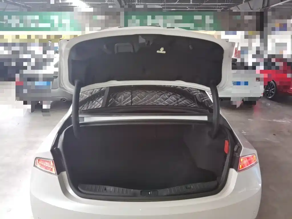 Lincoln MKZ 2023 2019 2.0T Zunya Edition China VI