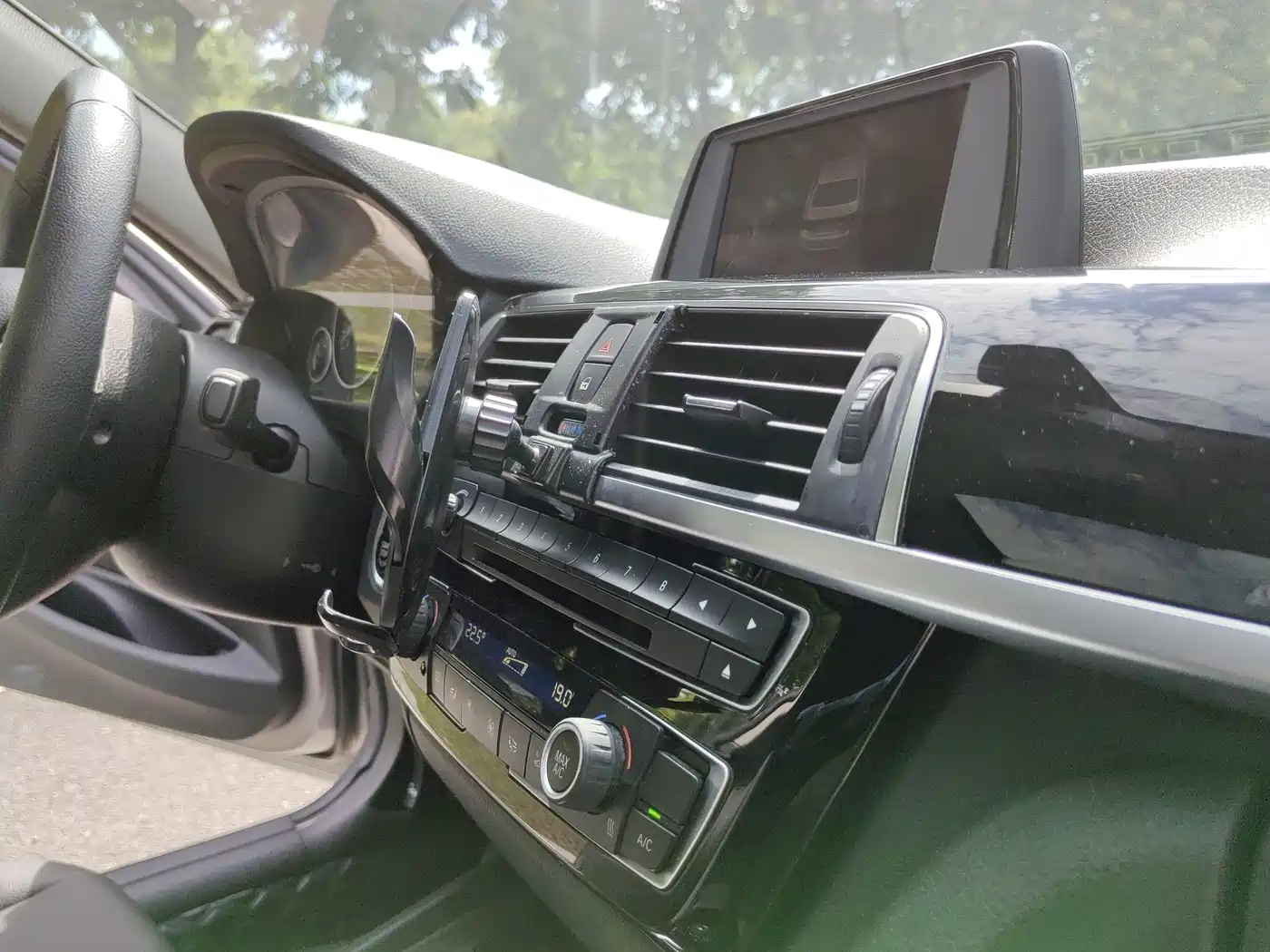 BMW 3 Series 2016 320Li Progressive фото 22
