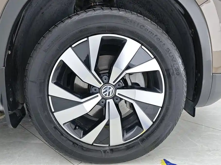 Volkswagen Tayron 2019 330TSI 4WD Luxury China VI фото 6