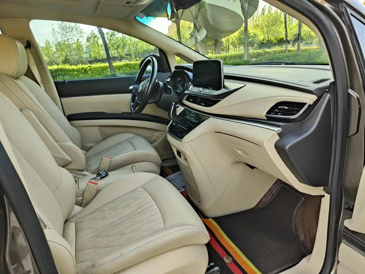 BUICK GL8