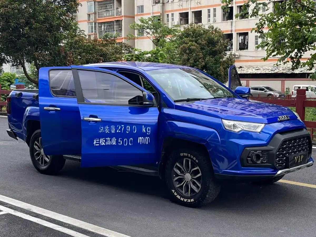 Jiangling Yuhu 7 2018 2017 2.0T Gasoline Auto 4WD Luxury Edition JX4G20A5L