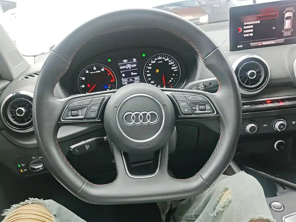 Audi Q2L 2022 35 TFSI Progressive Dynamic фото 11