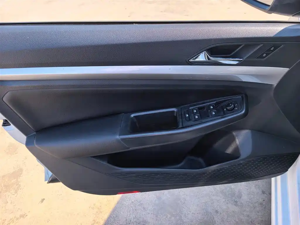Volkswagen Bora 2021 1.5L Automatic Fashion Smart Edition фото 8
