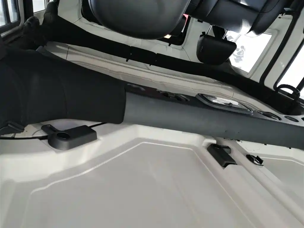 BAIC ORV Beijing Offroad BJ40 2016 Model 40L 2.3T Automatic 4WD Exclusive фото 9