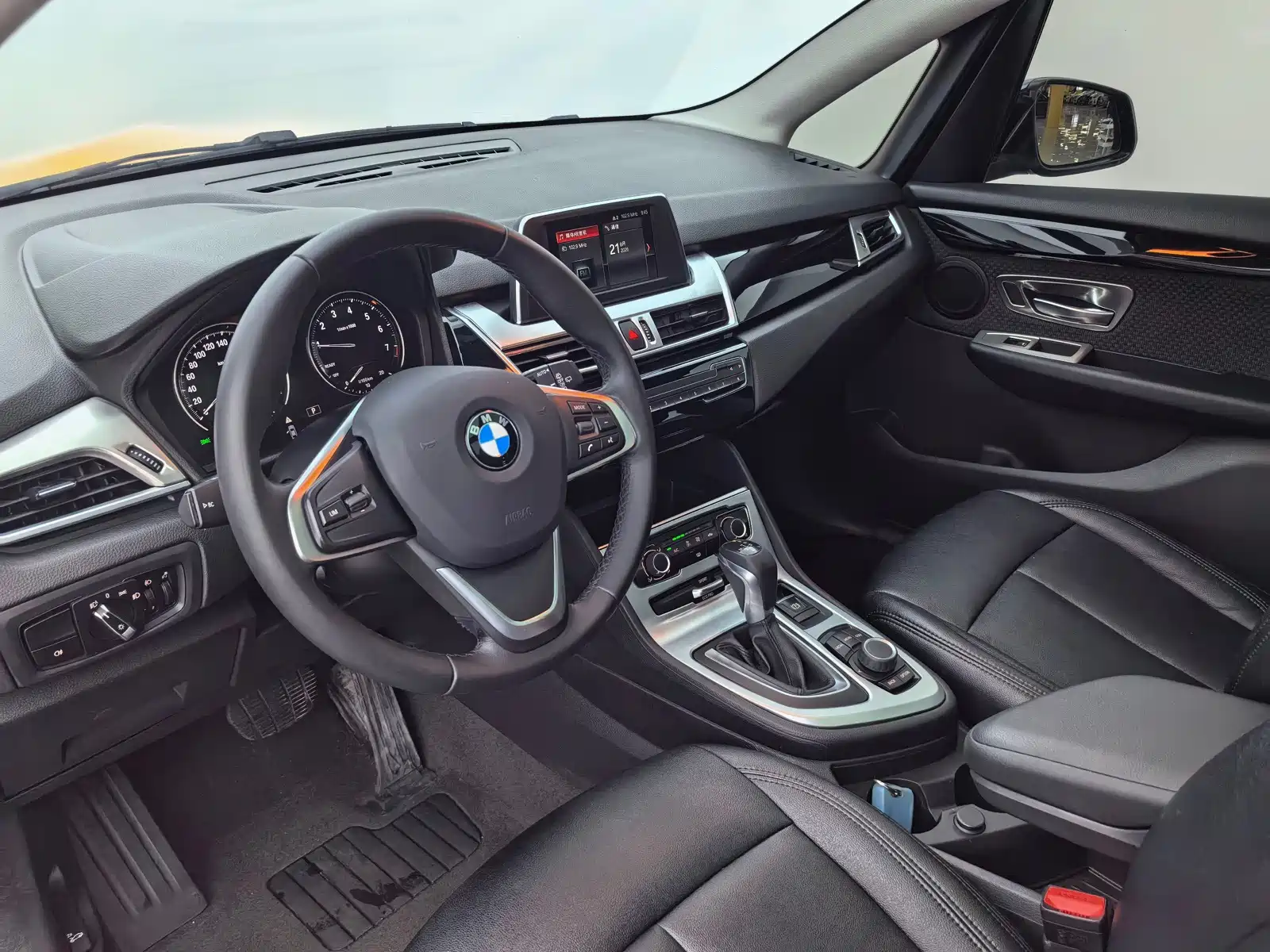 Фото 17 - BMW 2 Series Touring