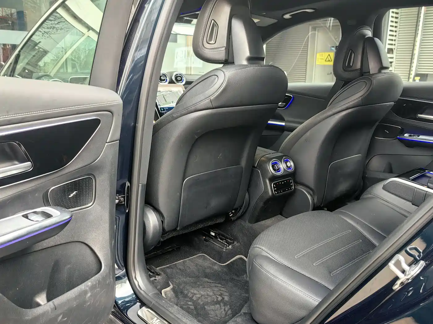 Mercedes-Benz GLC 2024 GLC 260 L 4MATIC Luxury 5-seater фото 10