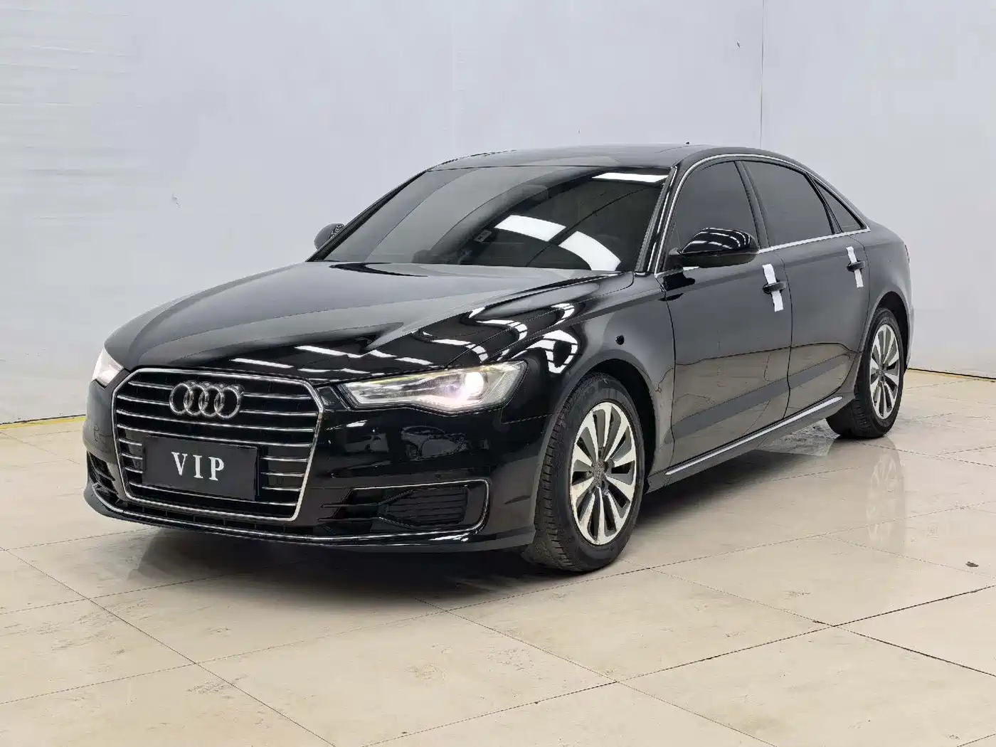 Audi A6L 2016 30 FSI Comfort