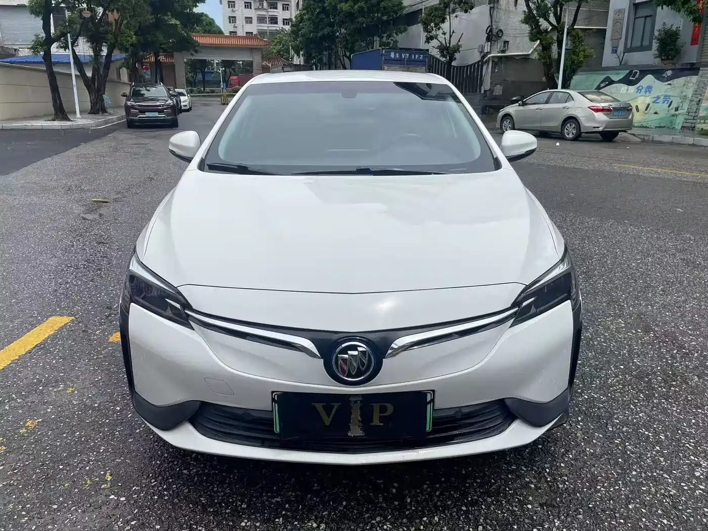 BUICK SLIGHTLY BLUE 6