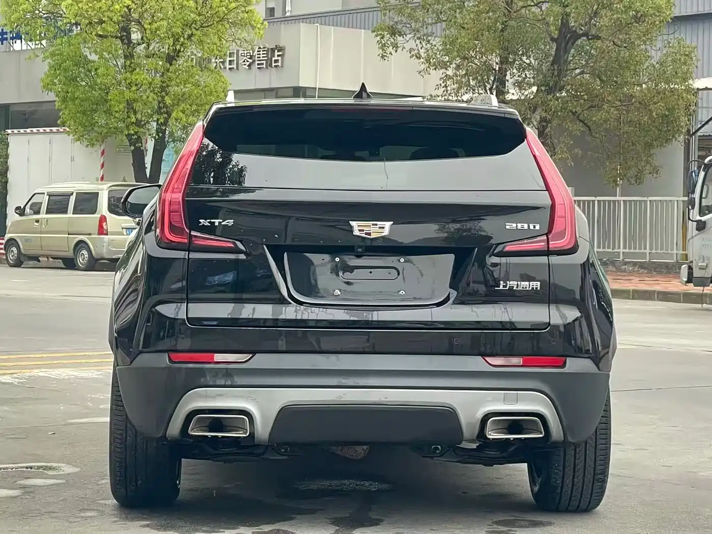 Cadillac XT4 2018 28T FWD Leading Edition фото 8