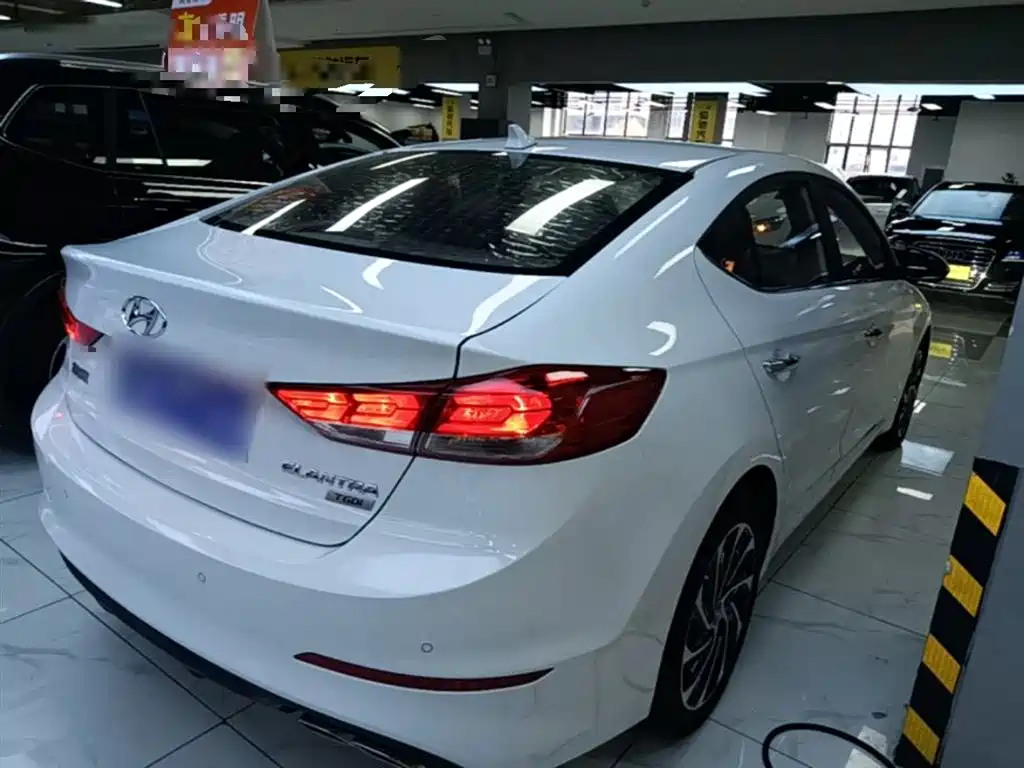 Hyundai Elantra 2019 1.4T Dual-clutch XuanDong·Vitality Type фото 7
