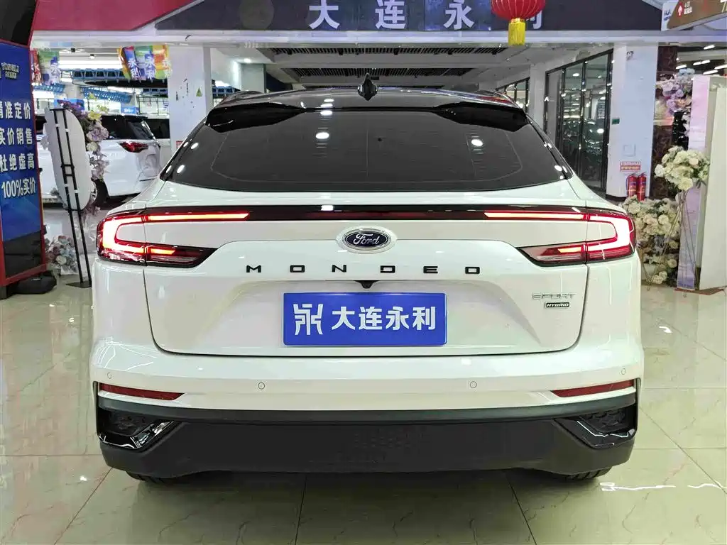 Ford Mondeo 2025 2025 2.0T EcoBoost E Hybrid Sport Edition