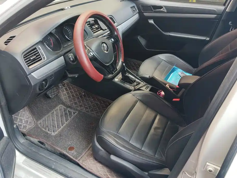 Volkswagen Lavida Tour 2019 2017 230TSI DSG Comfort Edition