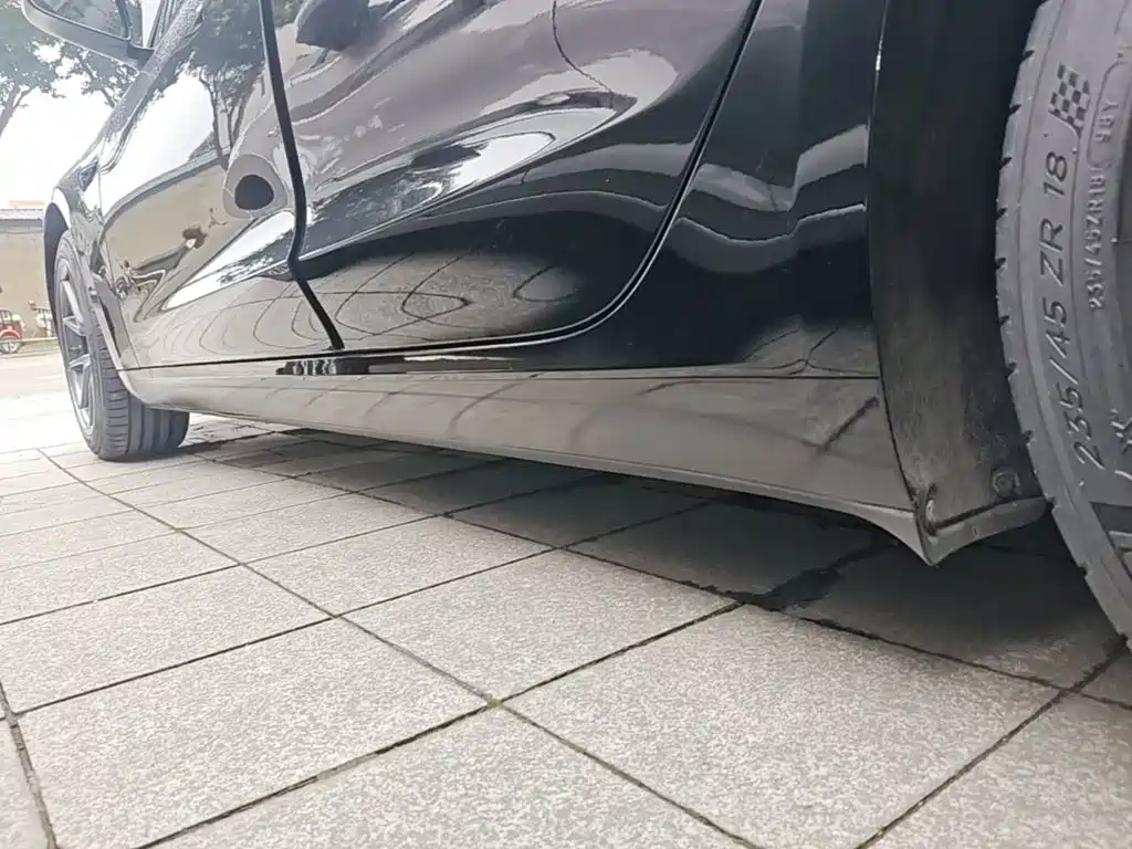 Фото 22 - Tesla Model 3