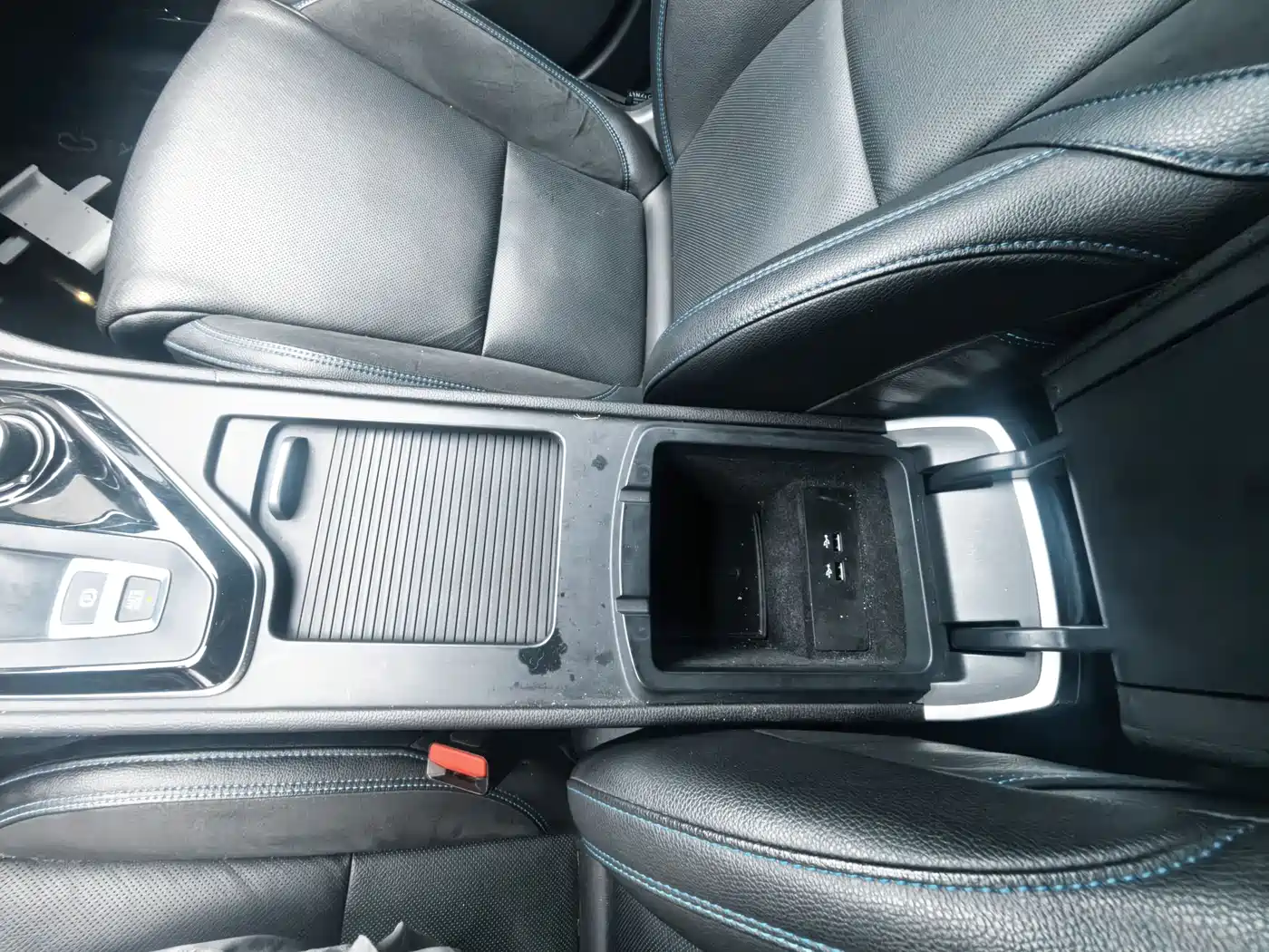 Lynk & Co 03 New Energy 2020 1.5T PHEV Pro фото 47