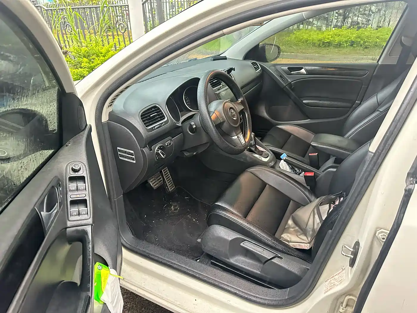 Volkswagen Golf 2011 1.4TSI Auto Comfort фото 2