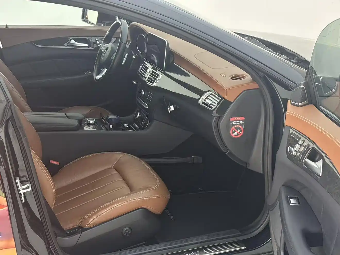 Mercedes-Benz CLS 2016 CLS 320 Edition фото 9