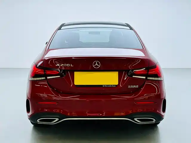 Mercedes-Benz A-Class 2021 A 200 L Sport Sedan Fashion Edition — фото 5