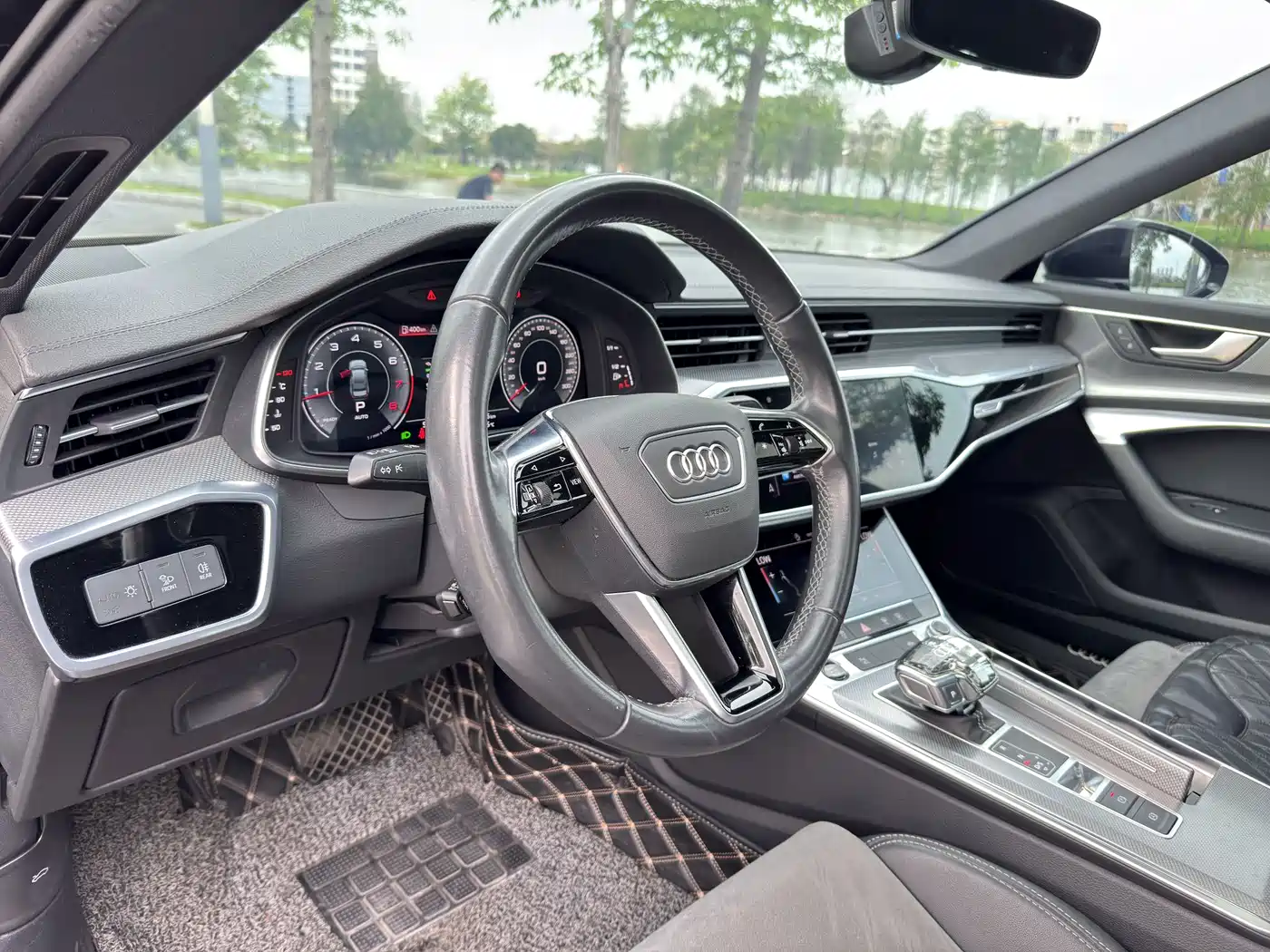 Audi A6L 2022 40 TFSI Luxury Dynamic фото 11