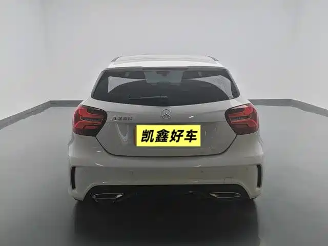 Mercedes-Benz A-Class (Import) 2016 A 260 Sport фото 5