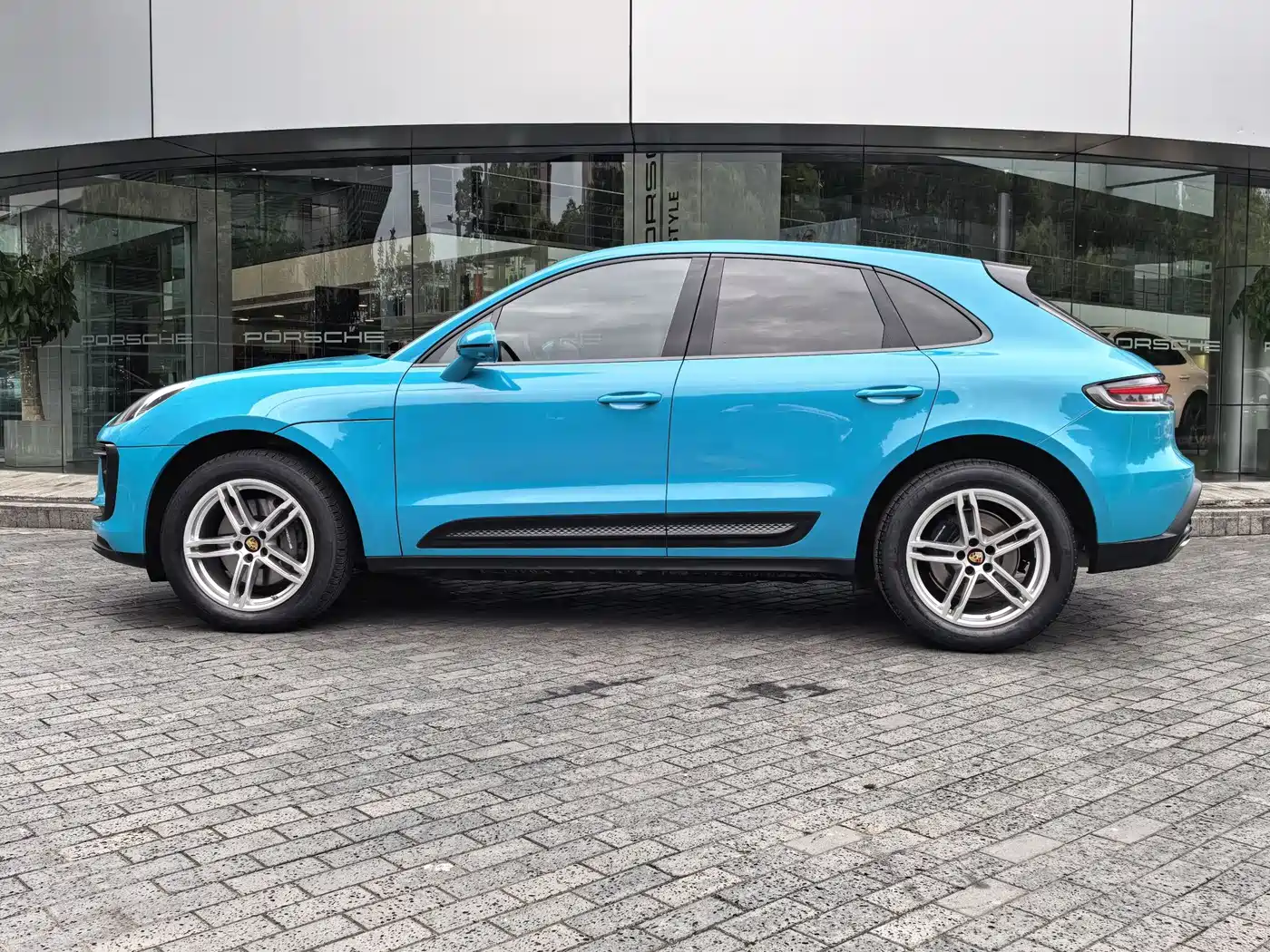 Porsche Macan 2022 Macan 2.0T фото 3