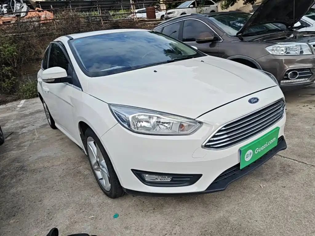 Photo 4 - Ford Focus