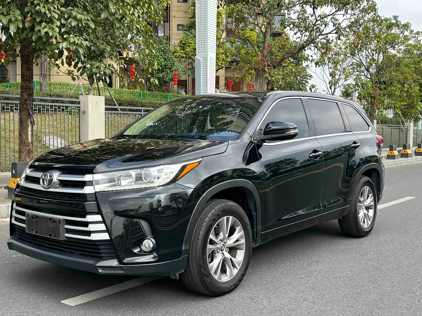 Toyota Highlander 2018 2.0T 2WD Elite 7-Seater China VI