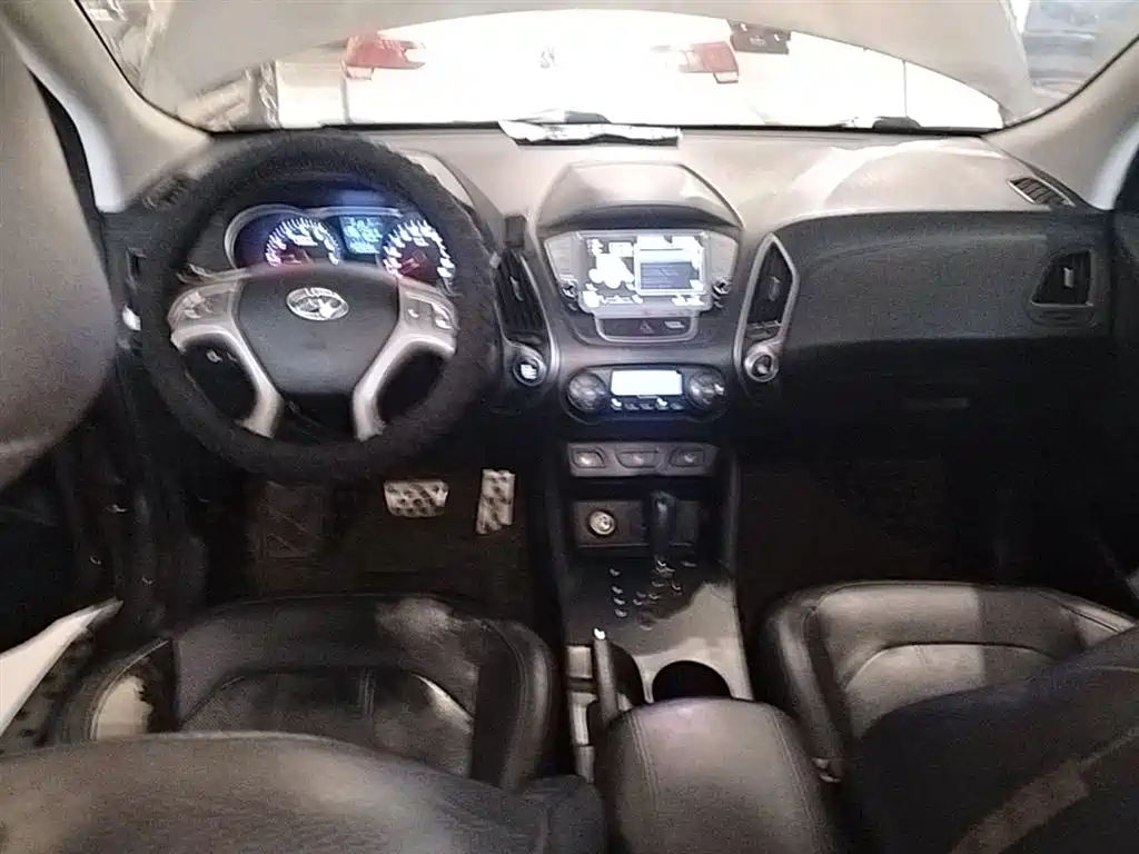 Hyundai Beijing Hyundai ix35 2013 2.0L Auto 2WD Smart GLS China IV фото 10