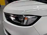 Фото 24 - Ford Edge