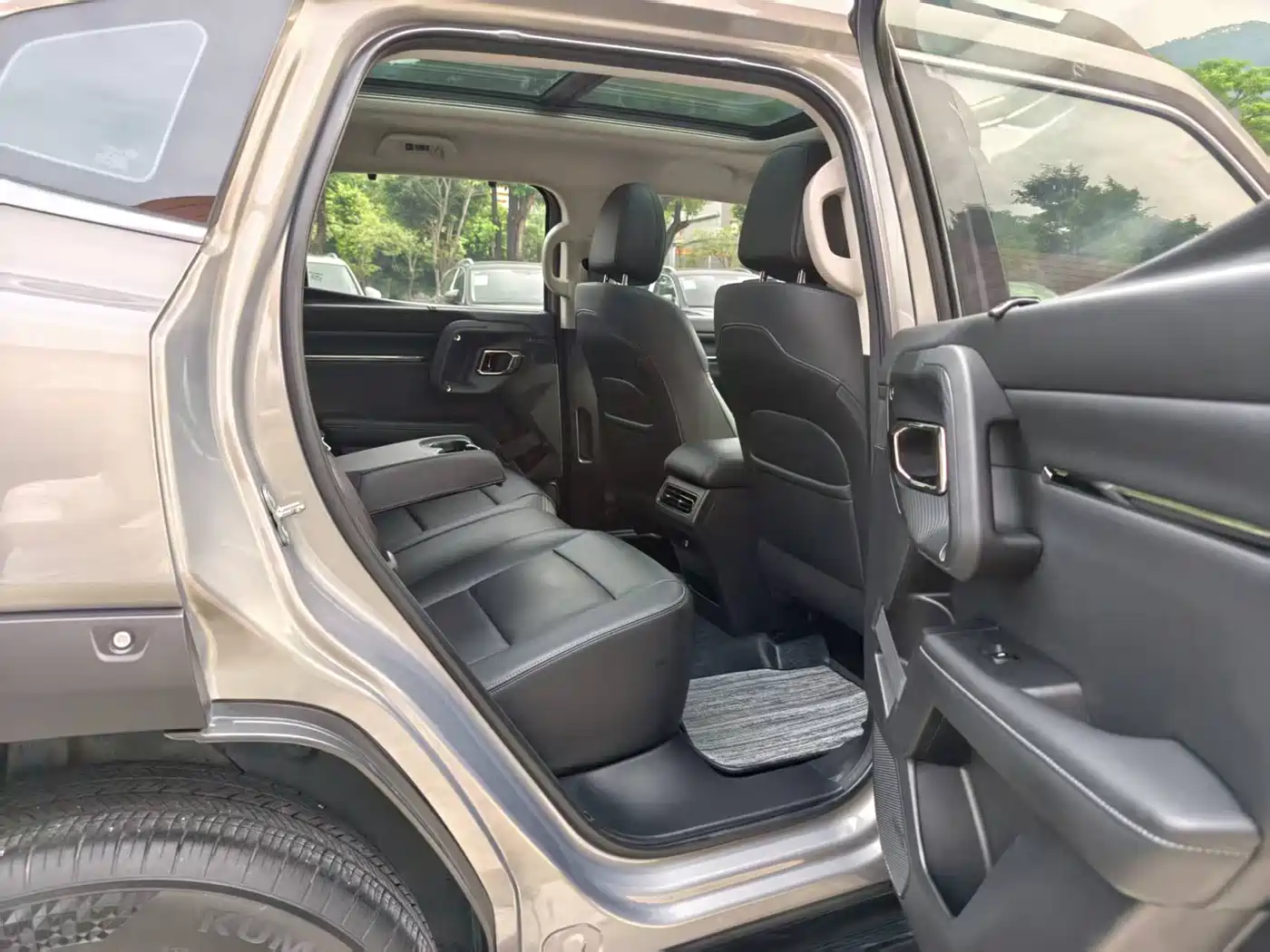 Haval Second-Generation Big Dog New Energy 2023 2023 DHT-PHEV 105km Trendy Electric Edition Plus