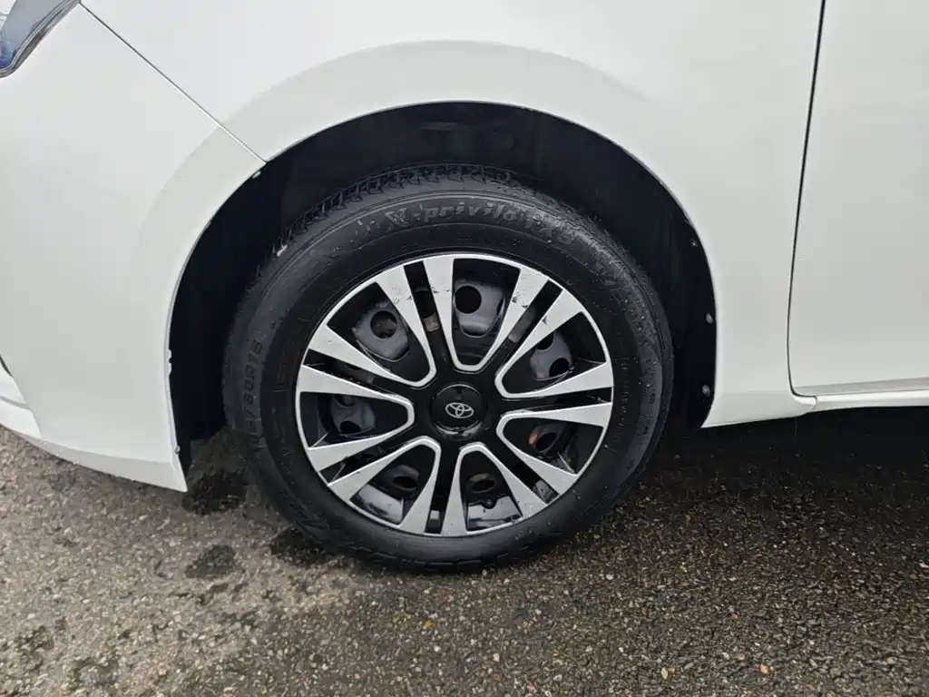 Toyota YARiS L Zhi Xiang 2019 2019 1.5E CVT Charming China VI
