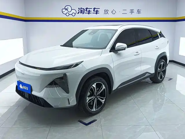 Geely Galaxy L7 1.5T 115km PLUS, Полёт дракона