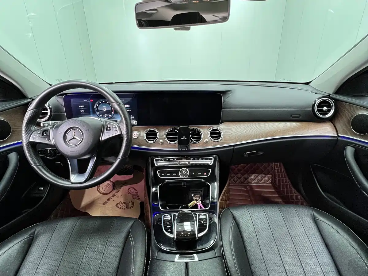 Mercedes-Benz E-Class 2016 E 300 L Fashion Type фото 10
