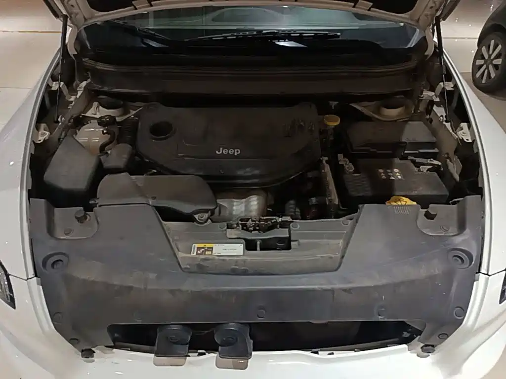 Jeep Cherokee 2019 2017 2.0L Superior Edition