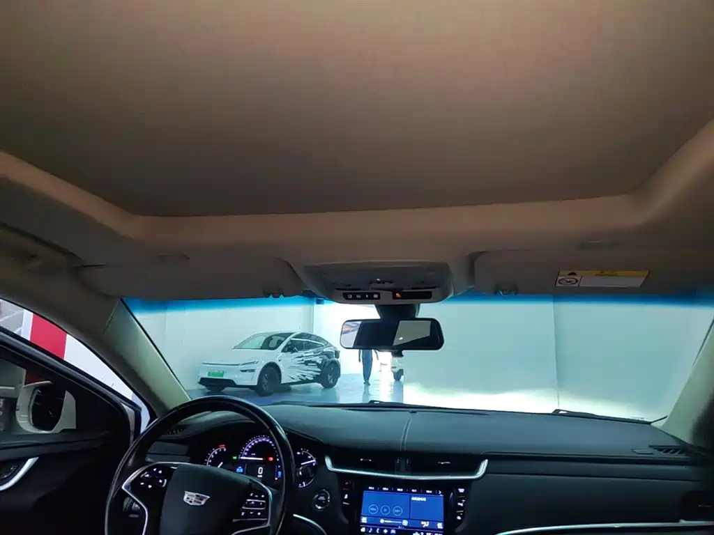 Cadillac XTS 2019 2018 28T Technology