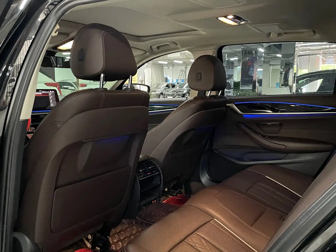 Фото 8 - BMW 5 Series