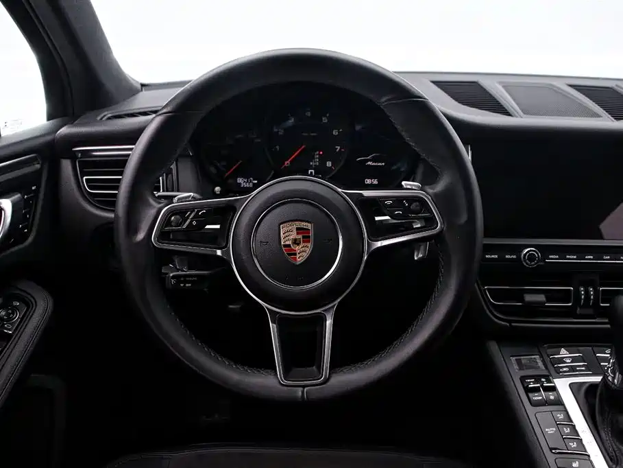 Porsche Macan 2018 Macan 2.0T фото 7