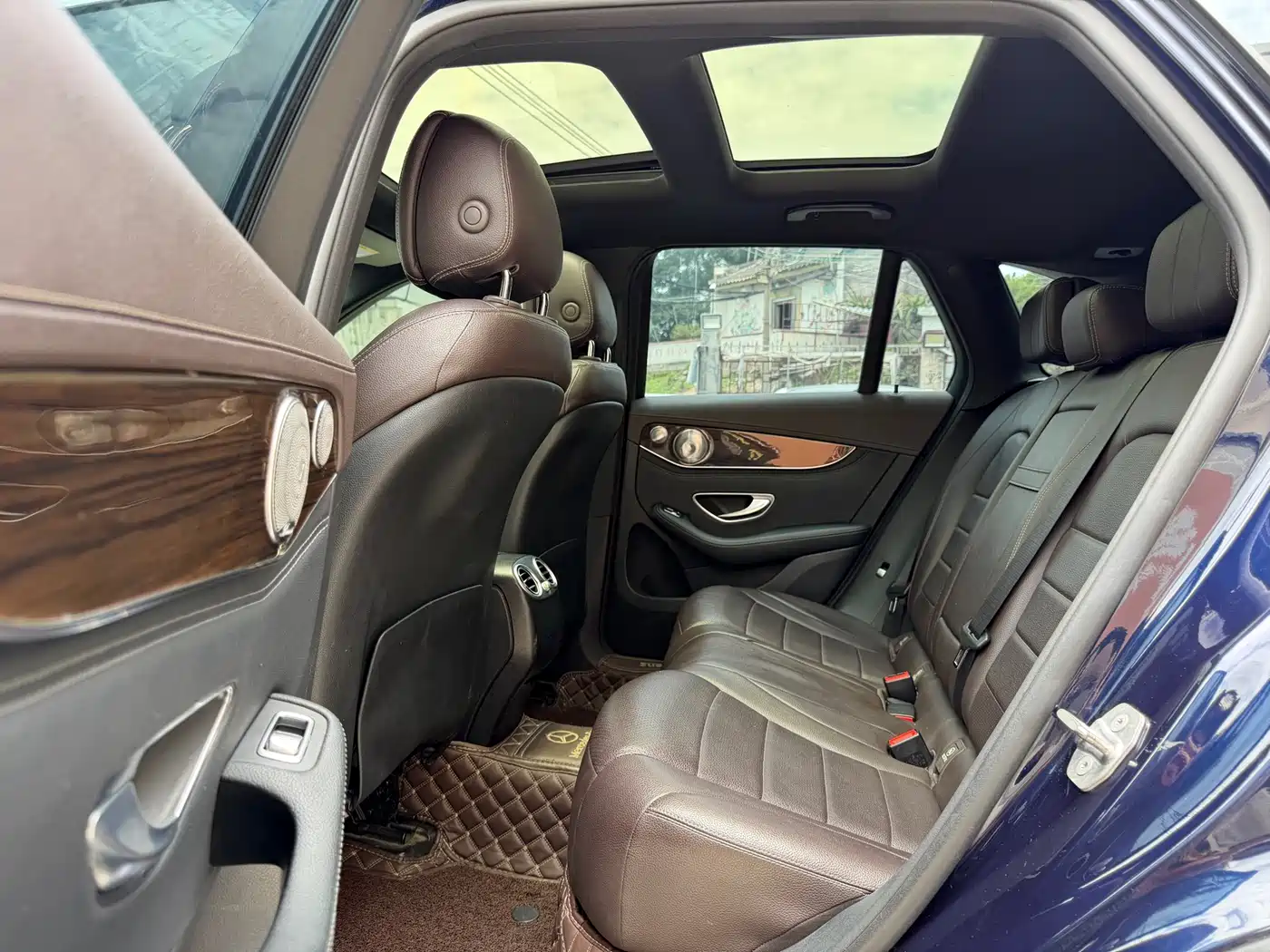 Mercedes-Benz GLC 2018 GLC 260 4MATIC Dynamic фото 6