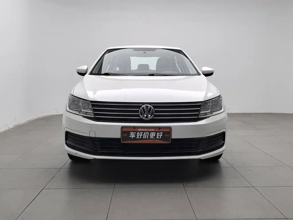 Фото 3 - Volkswagen Lavida