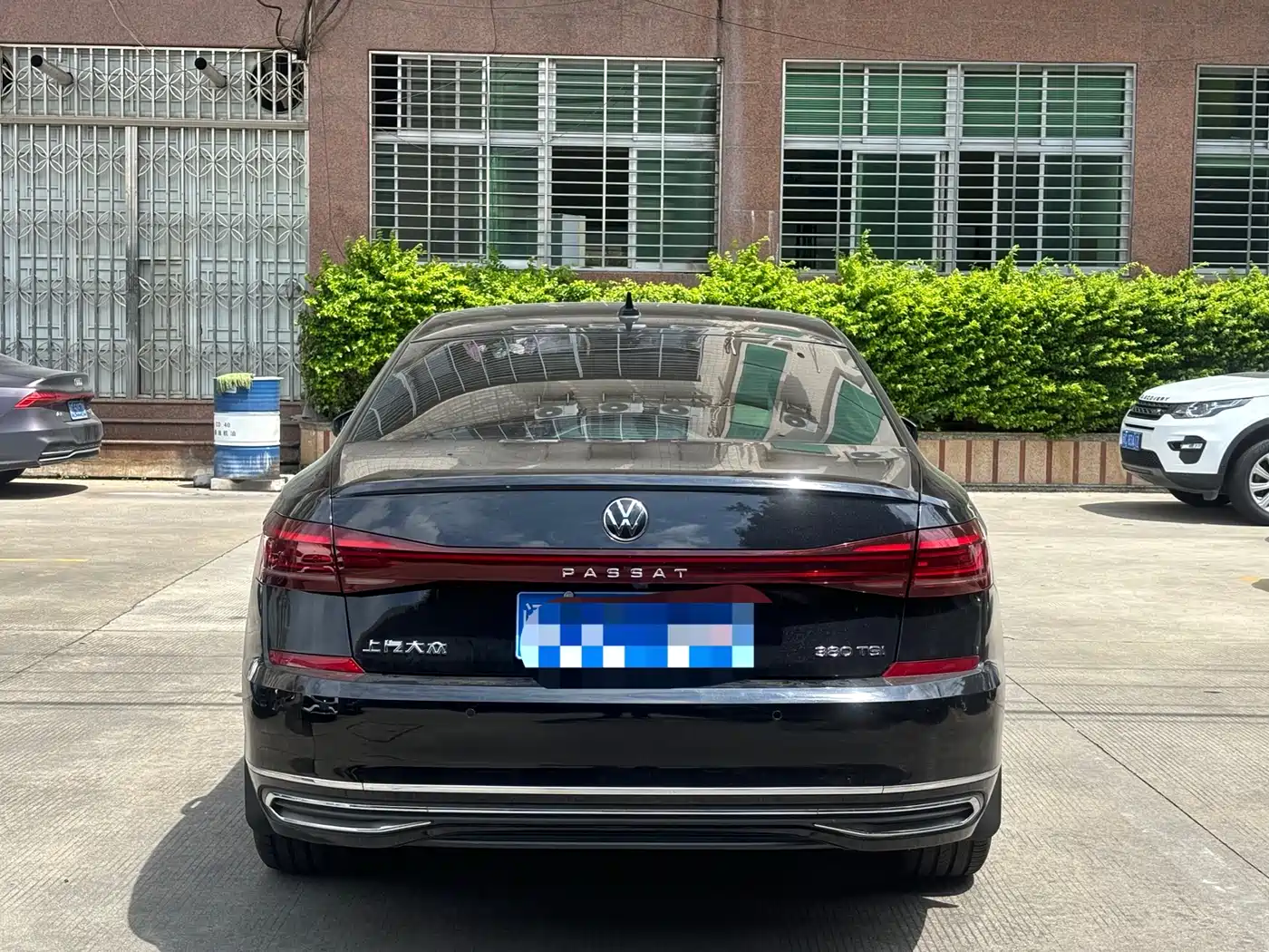 Volkswagen Passat 2024 380TSI Elite Edition фото 4