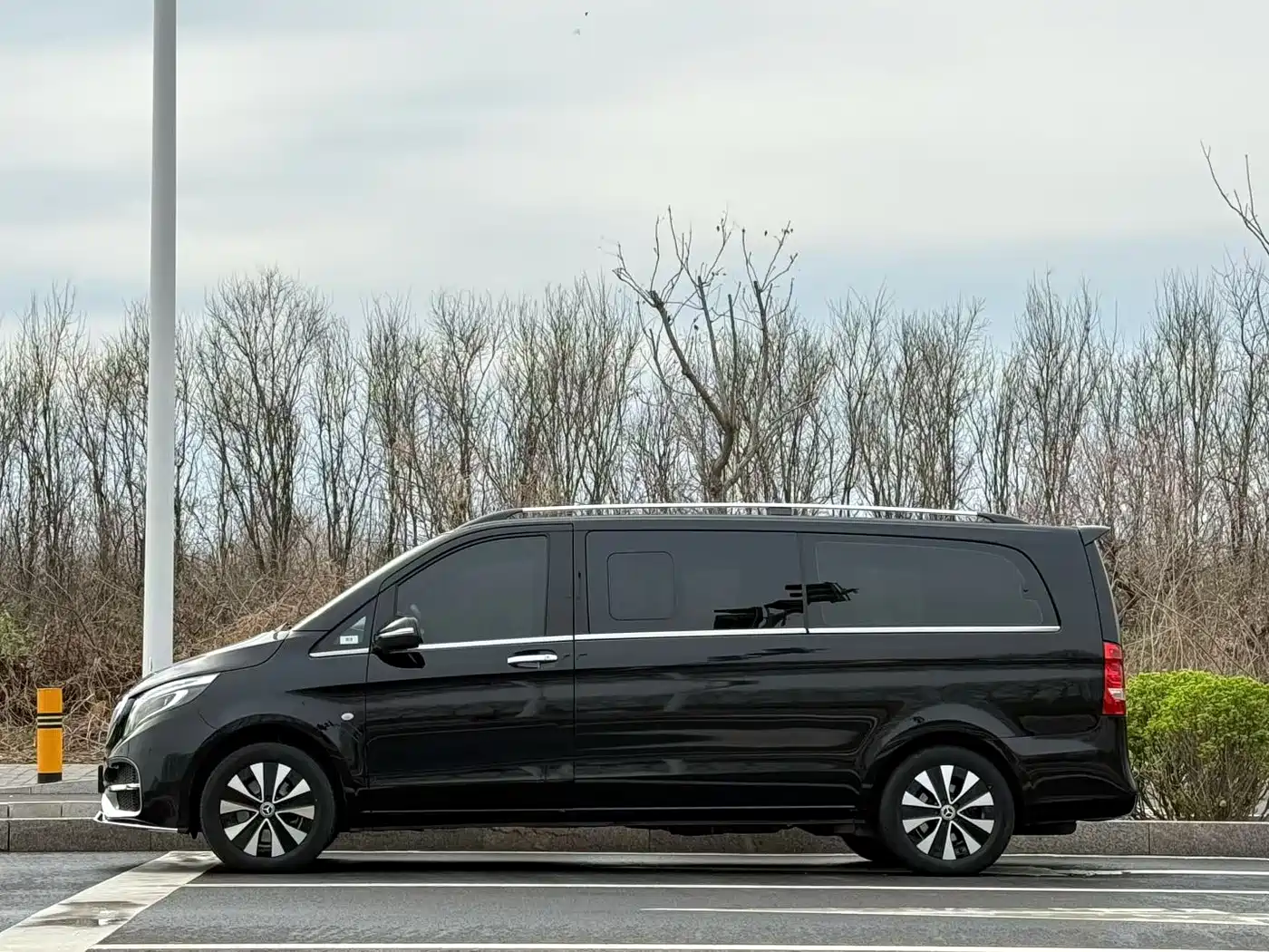 Mercedes-Benz Vito 2021 2.0T Elite 7-Seater фото 3
