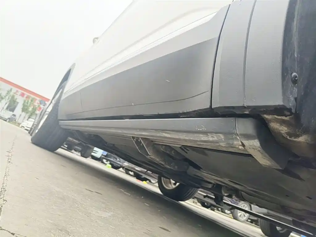 Photo 21 - Volkswagen Teramont