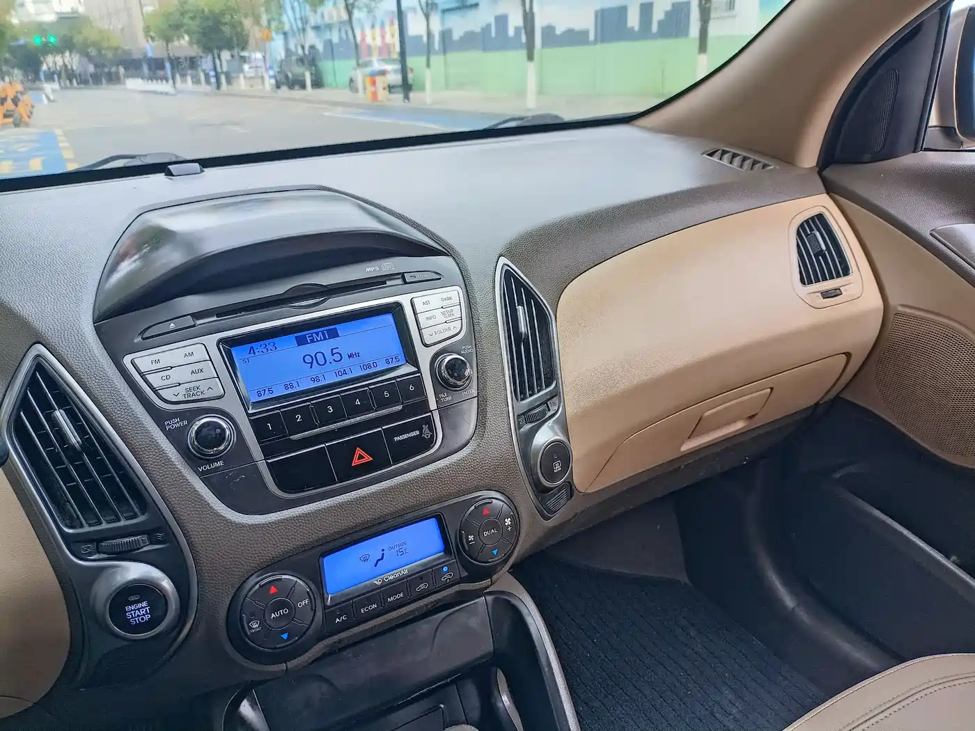 Hyundai Beijing Hyundai ix35 2010 2.0L Automatic 4WD Premium GLS фото 25