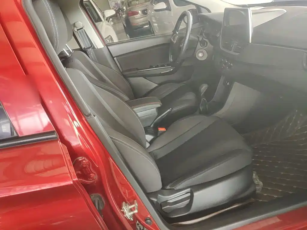 Baojun 310 2018 2016 1.2L Manual Comfort Model