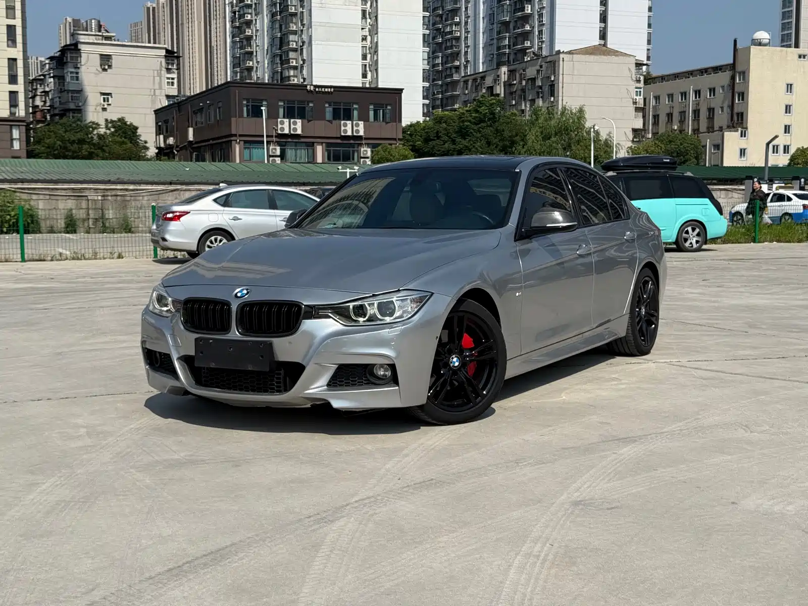 Photo 1 - BMW 3 Series