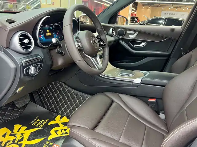 Mercedes-Benz GLC 2022 GLC 300 L 4MATIC Dynamic Collector's Edition — фото 5
